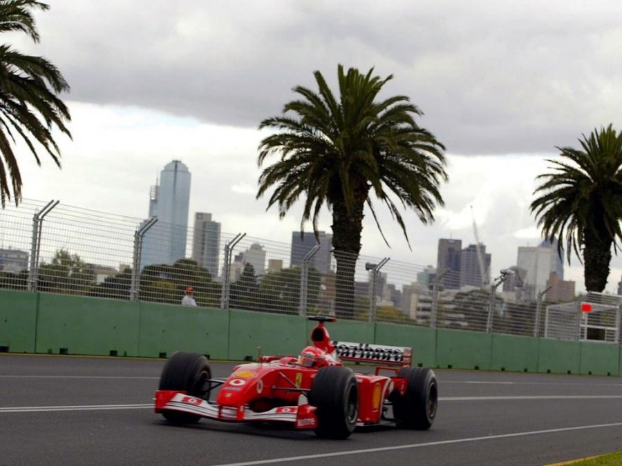  Ferrari F2002 2002 года  (фото 8 из 16)
